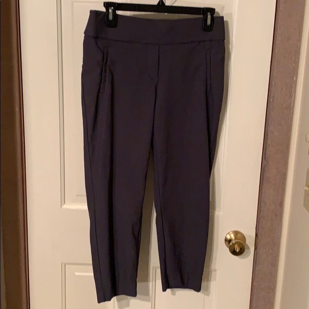 Pull-On Capri - Grey